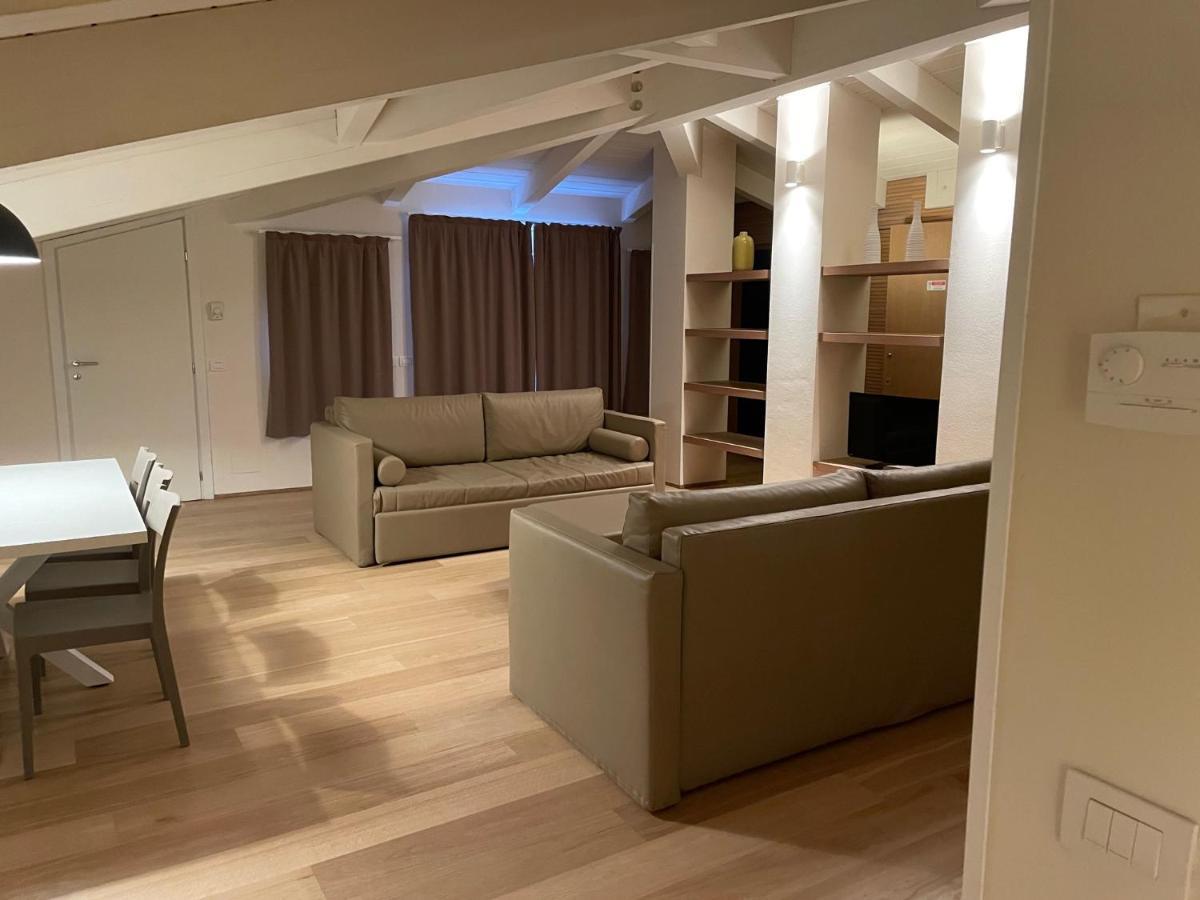Ceccarini Suite Ричоне Екстериор снимка